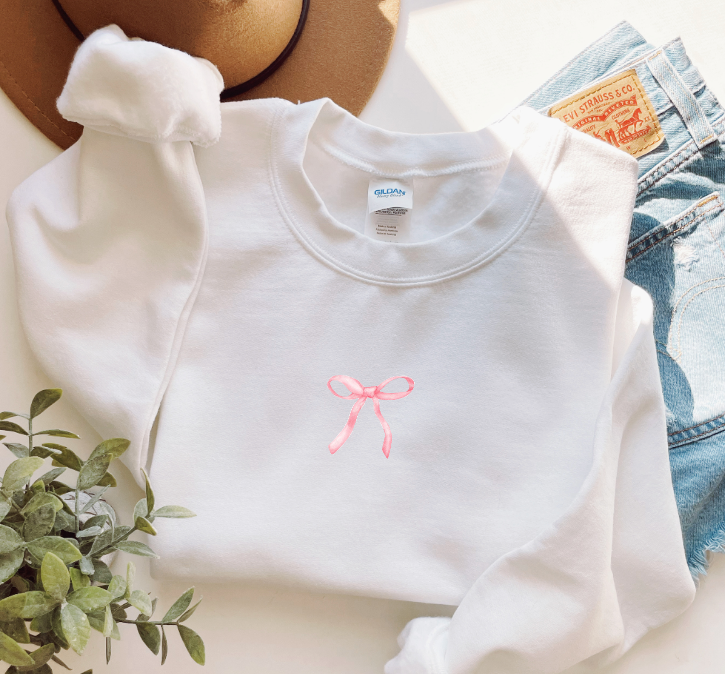 Coquette Small Pink Bow Valentine's Day White Crewneck