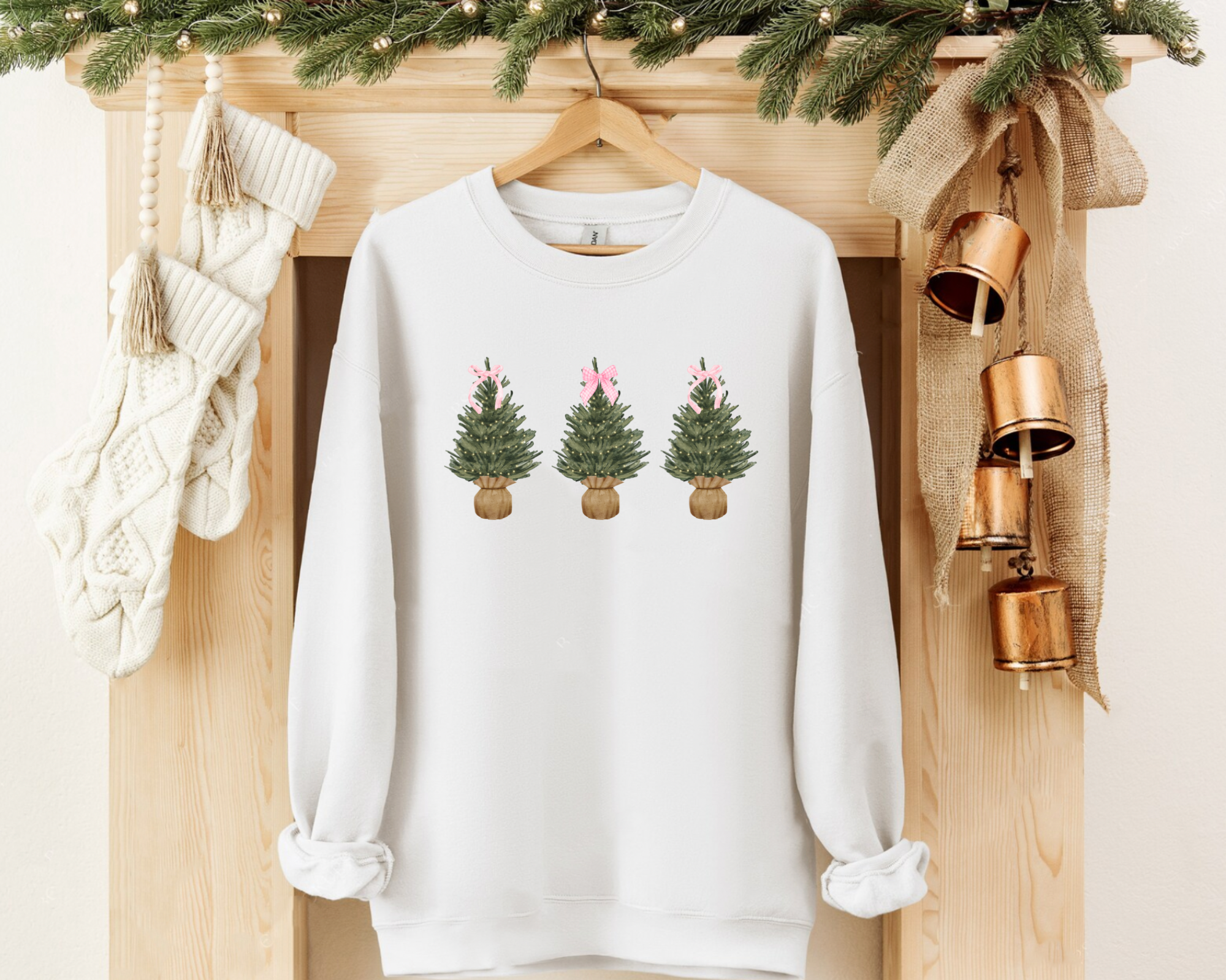 Pink Bow Christmas Tree Christmas White Crewneck