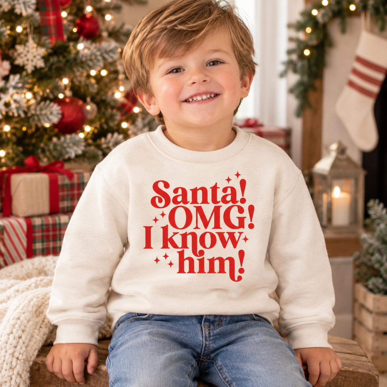Santa! OMG! I Know Him! Kids Christmas Crewneck – Funny Holiday Sweatshirt for Toddlers & Kids