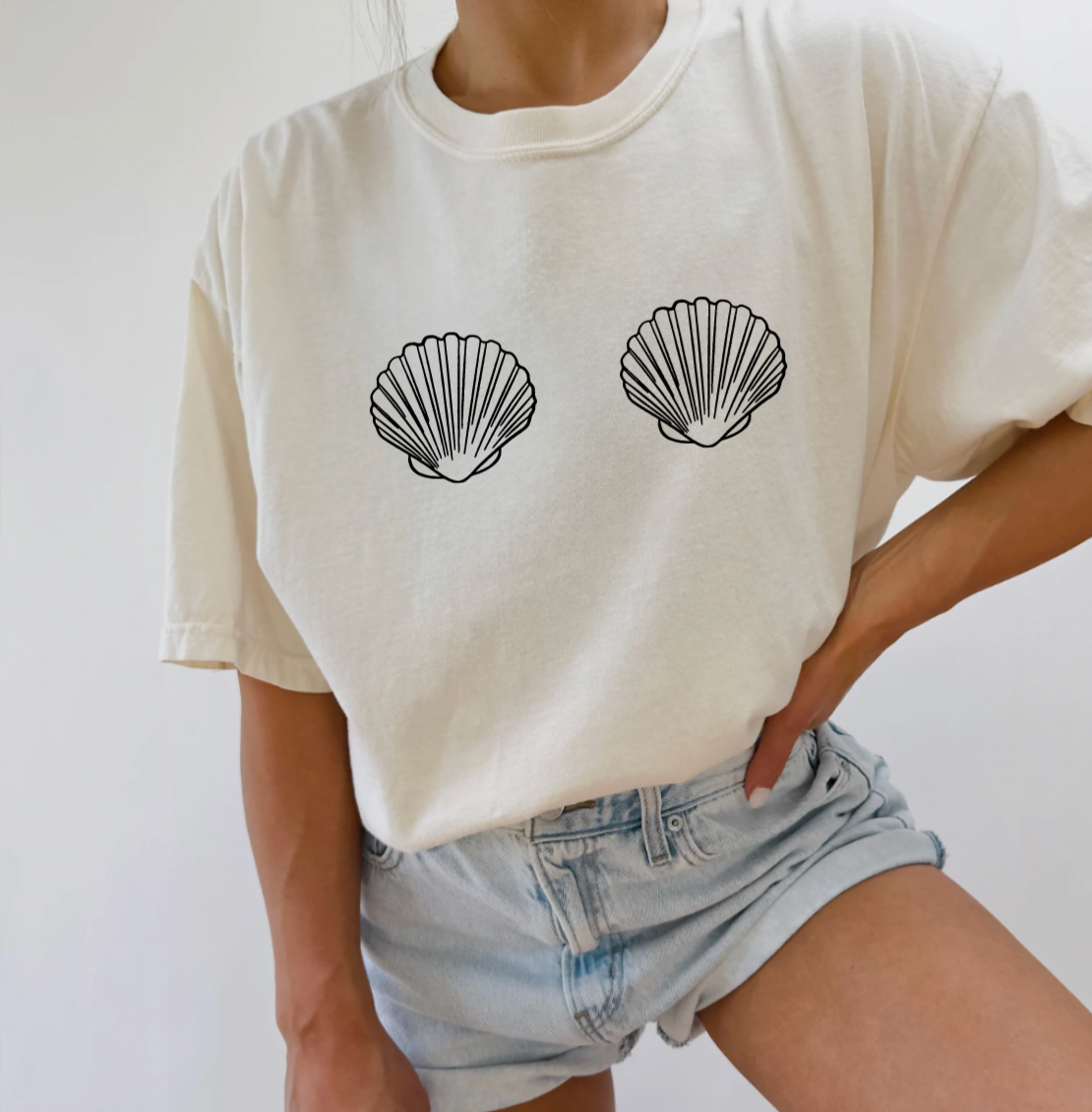 Beach Shells Oversized Ivory Summer T-Shirt